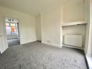 Dining Room- click for photo gallery